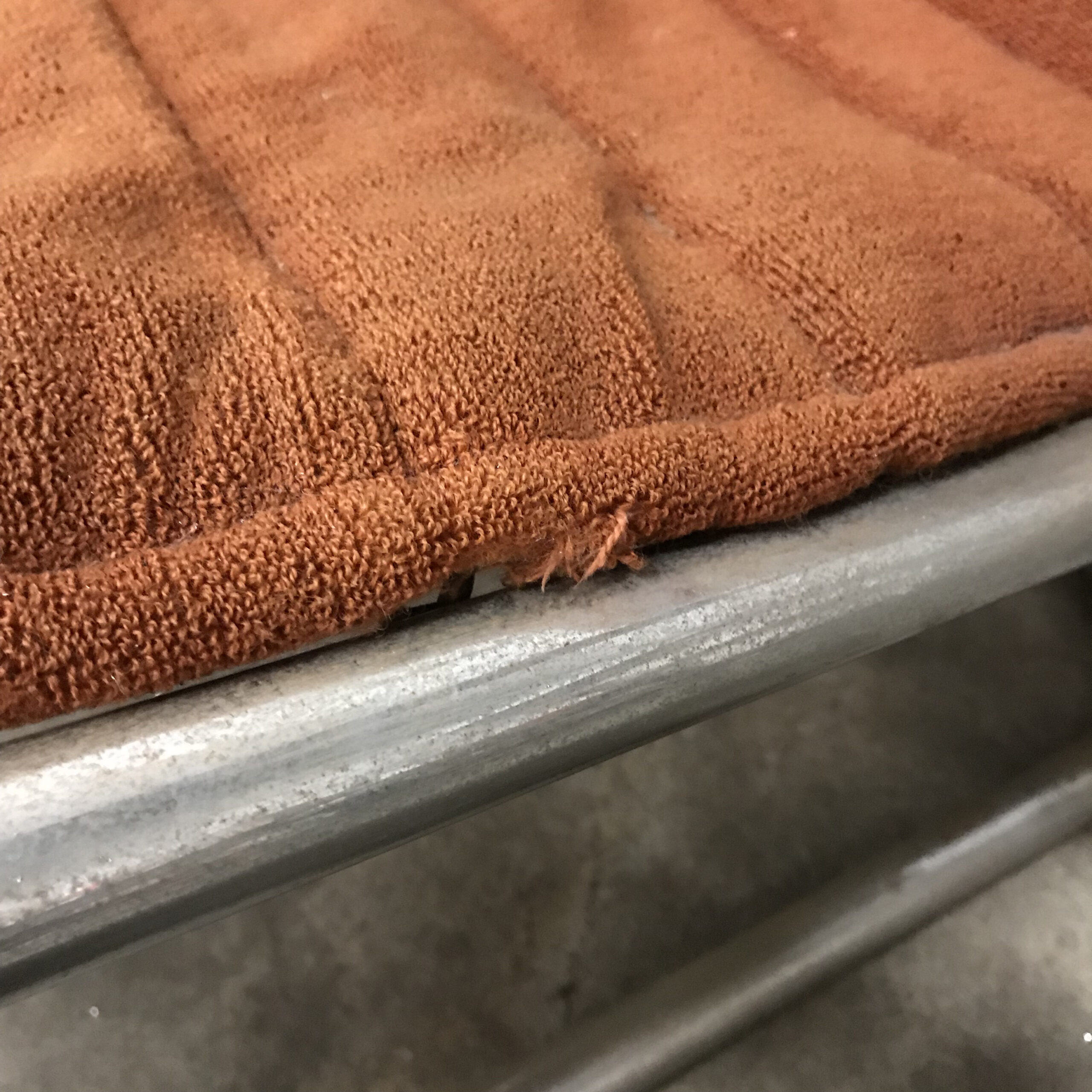Original Easy Chair with First Fabric - Image 15