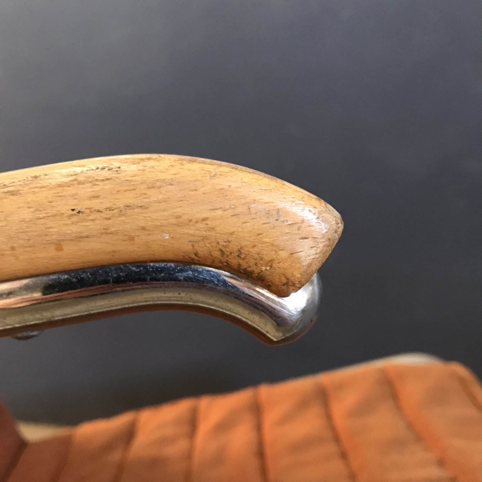 Original Easy Chair with First Fabric - Image 17