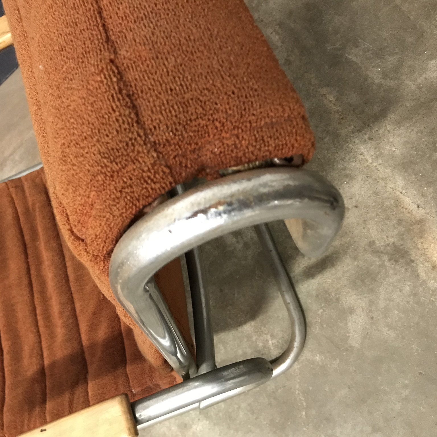 Original Easy Chair with First Fabric - Image 18