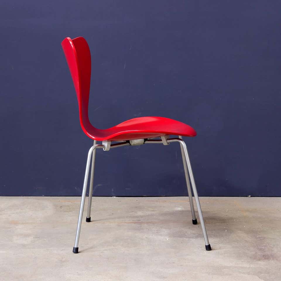 Two Early Vintage Red Painted 3107 Butterfly Chairs, Arne Jacobsen, Fritz Hansen - Image 15