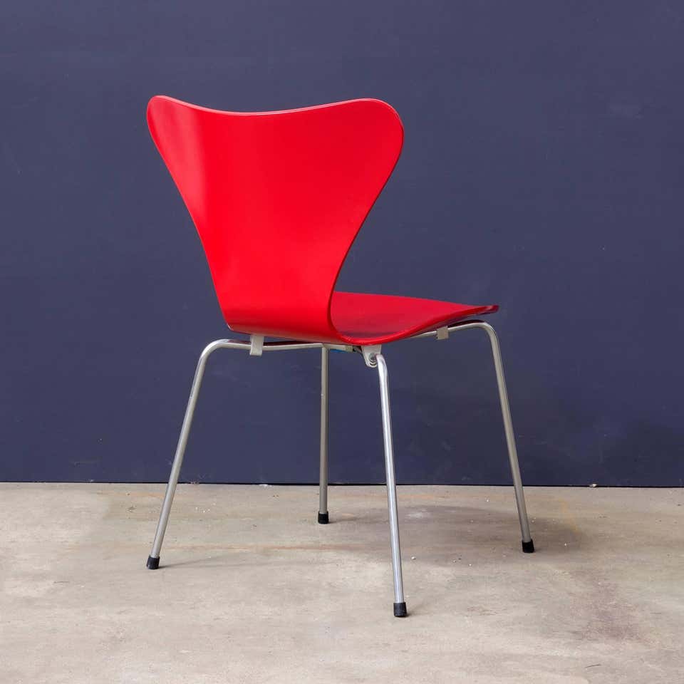 Two Early Vintage Red Painted 3107 Butterfly Chairs, Arne Jacobsen, Fritz Hansen - Image 16