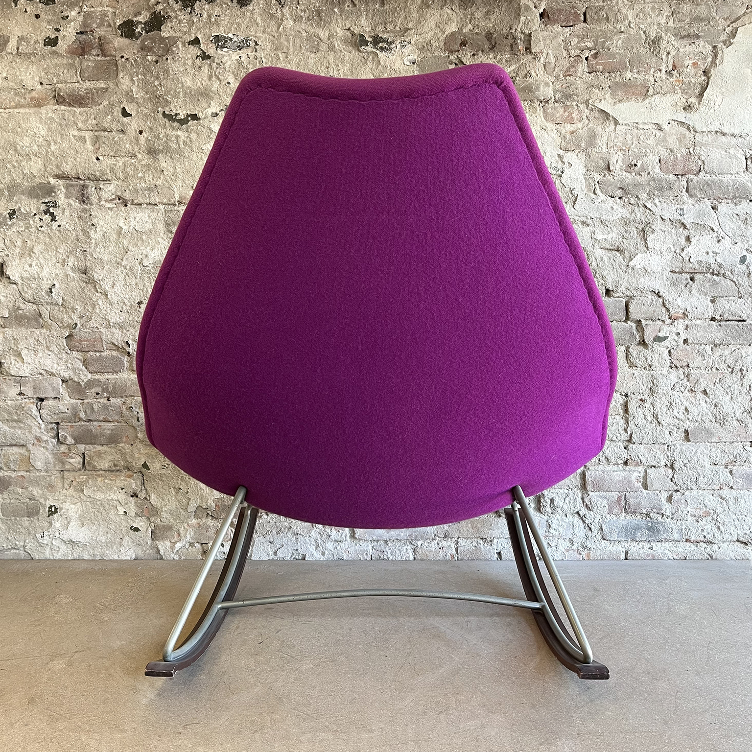 Original Early Version Rocking Chair in Pink Purple Upholstery by Geoffrey Harcourt - Image 7