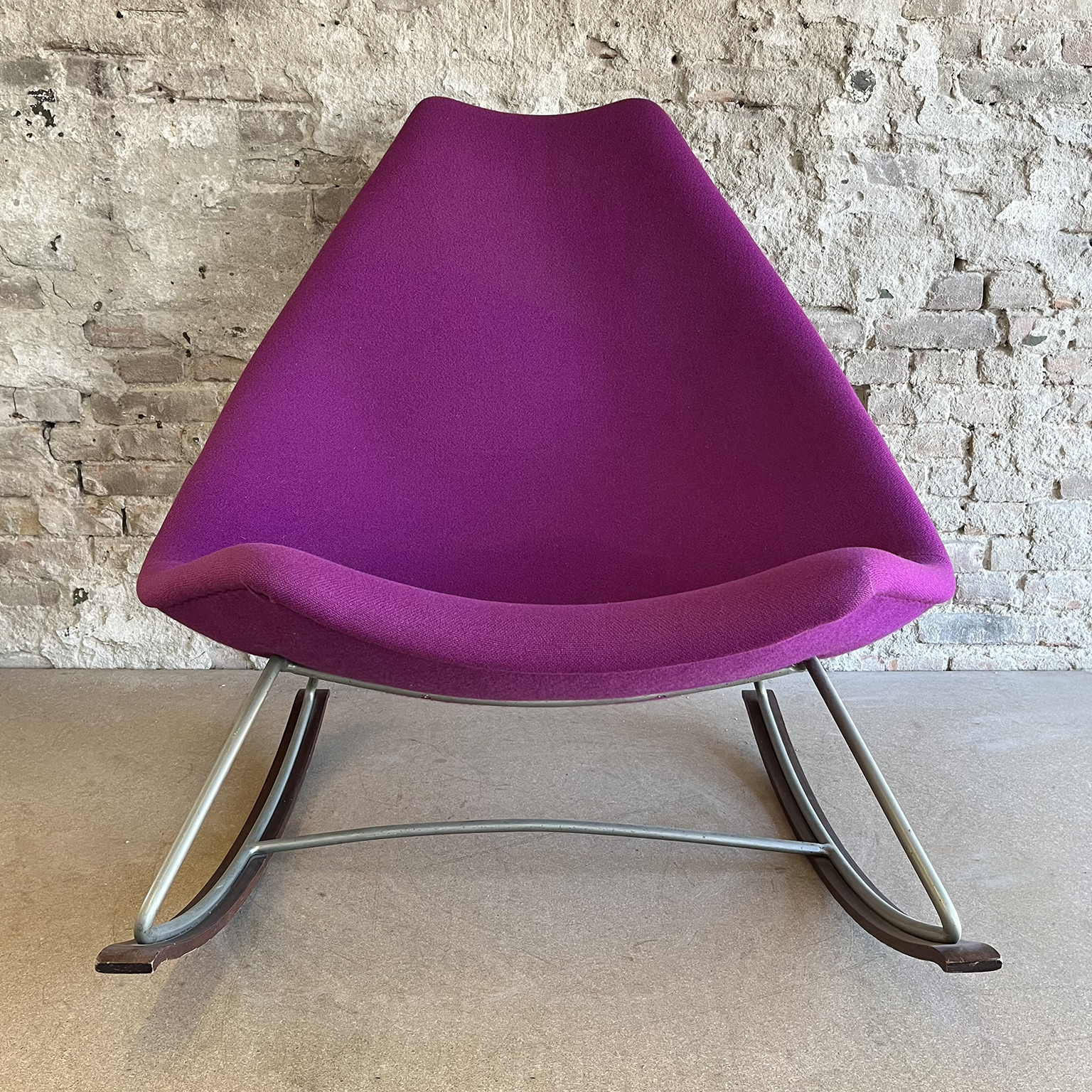 Original Early Version Rocking Chair in Pink Purple Upholstery by Geoffrey Harcourt - Image 8