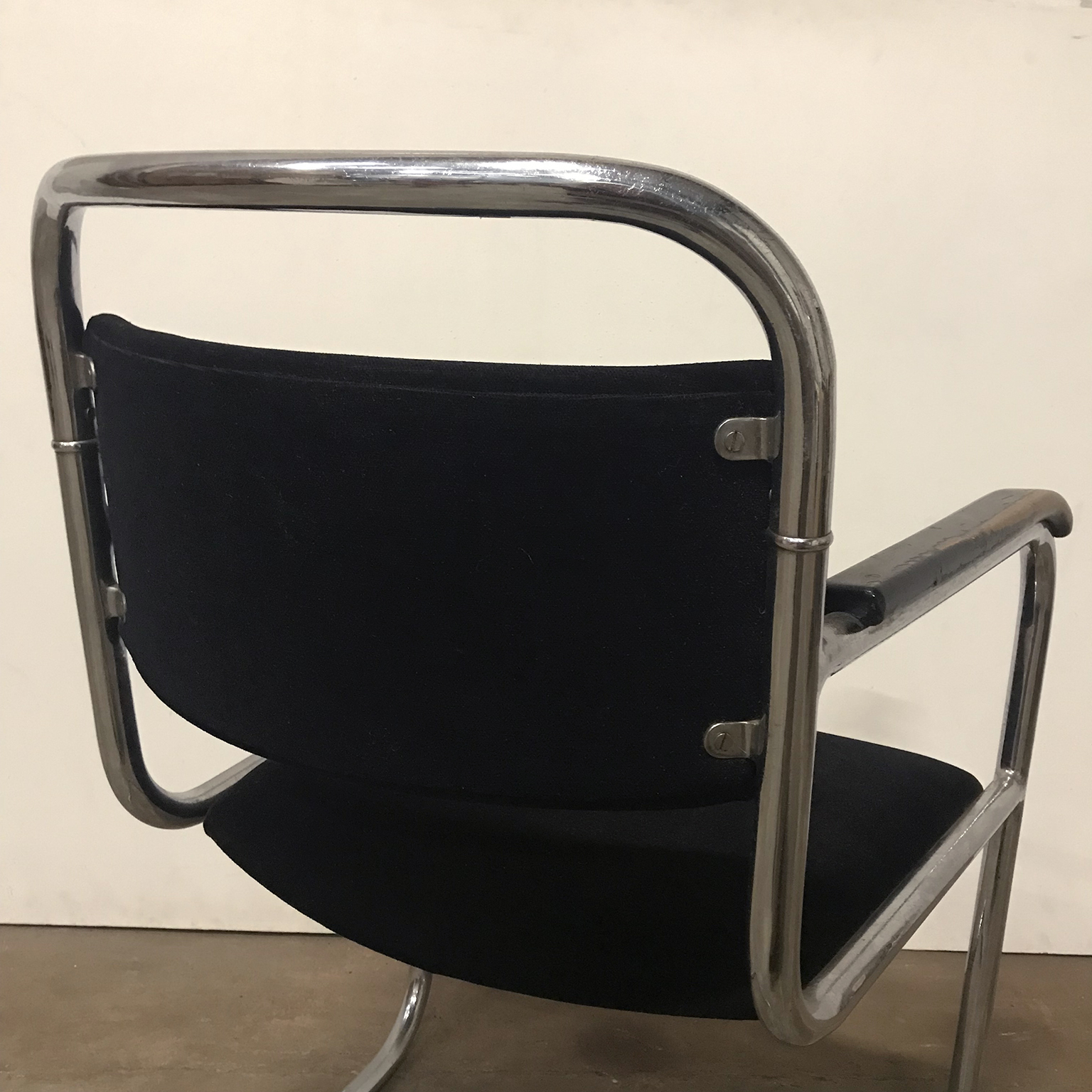 Set of Original Tubular Chairs with Black Upholstery - Image 14