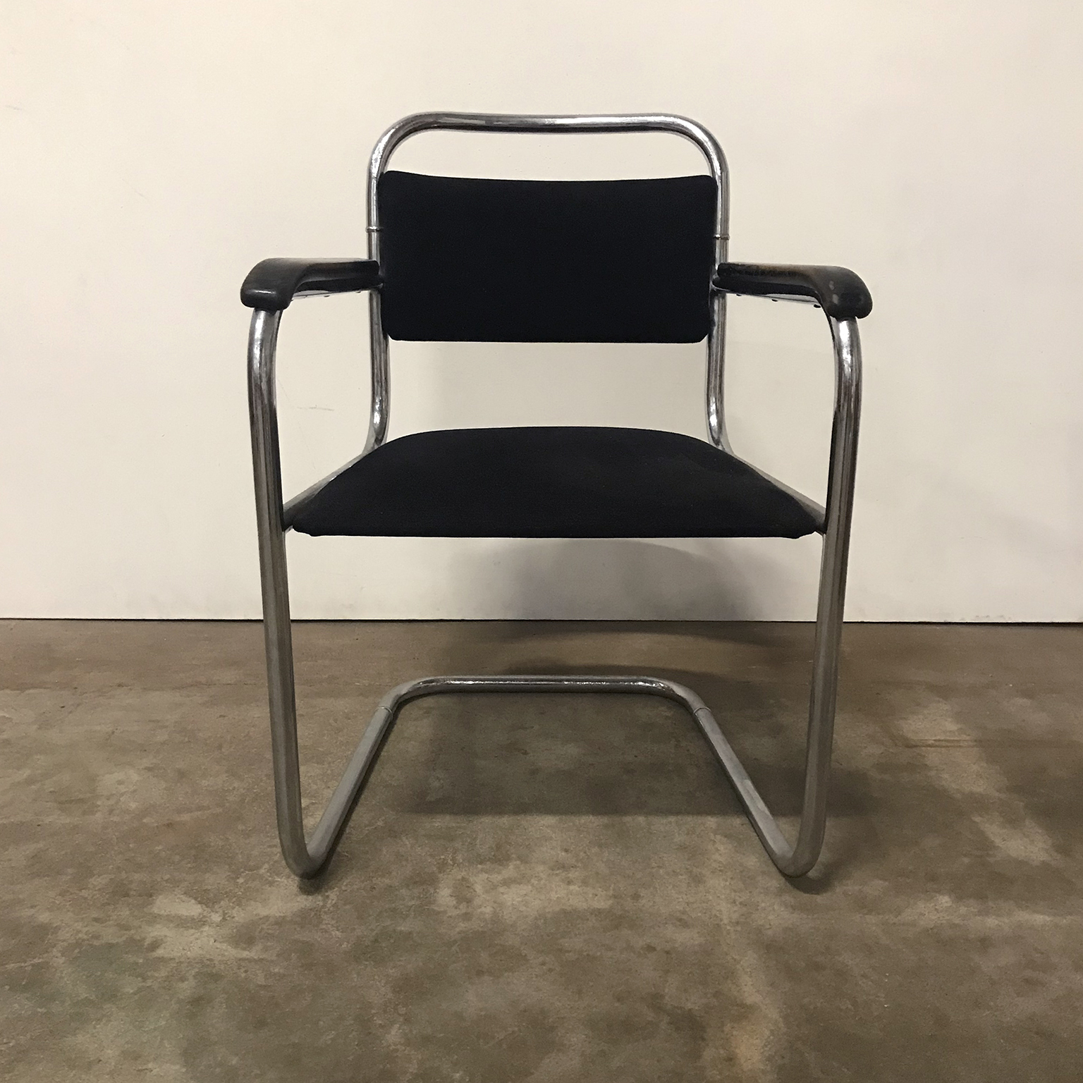 Set of Original Tubular Chairs with Black Upholstery - Image 7