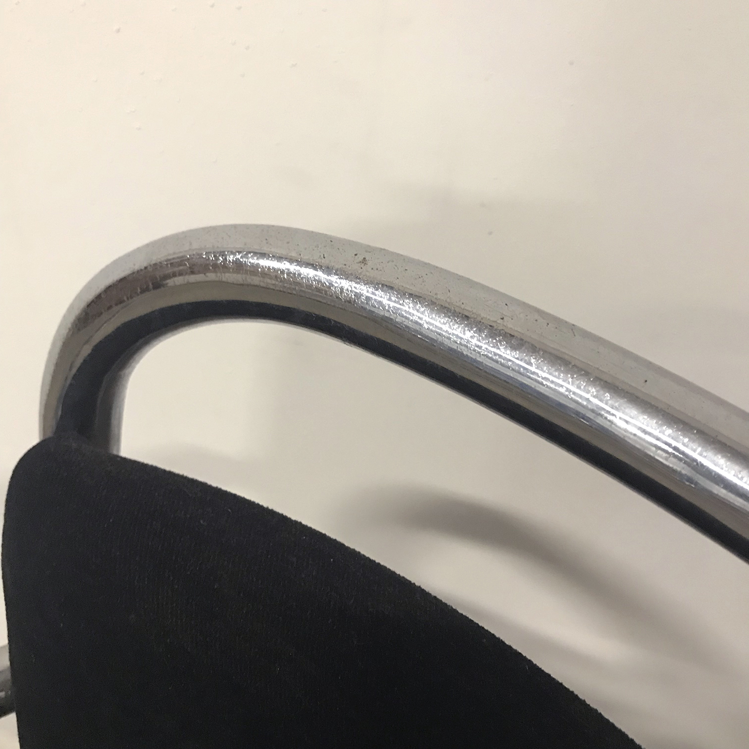 Set of Original Tubular Chairs with Black Upholstery - Image 9