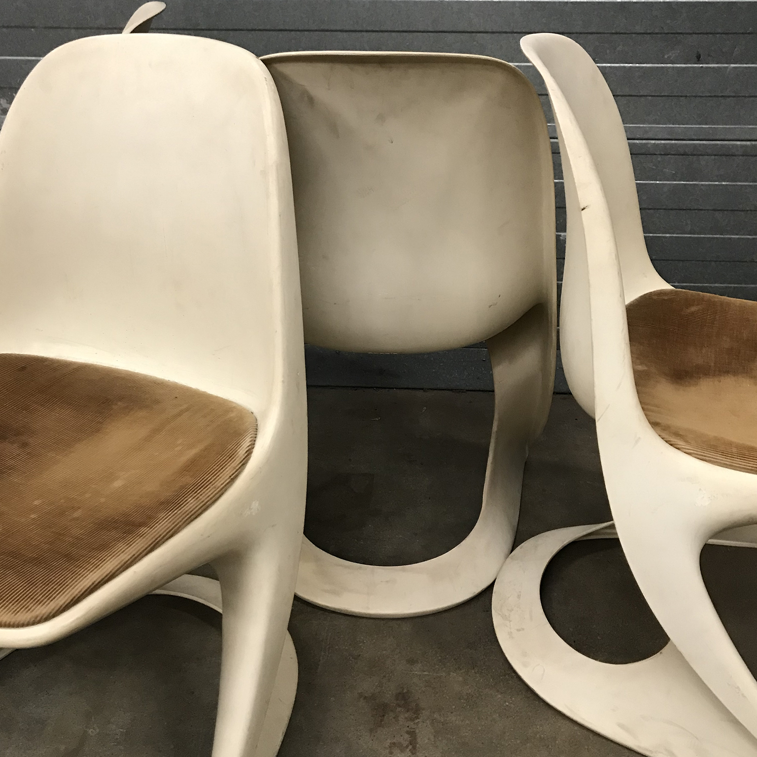 Set of Four Cream Colored Casalino Dining Chairs by Alexander Begge - Image 15