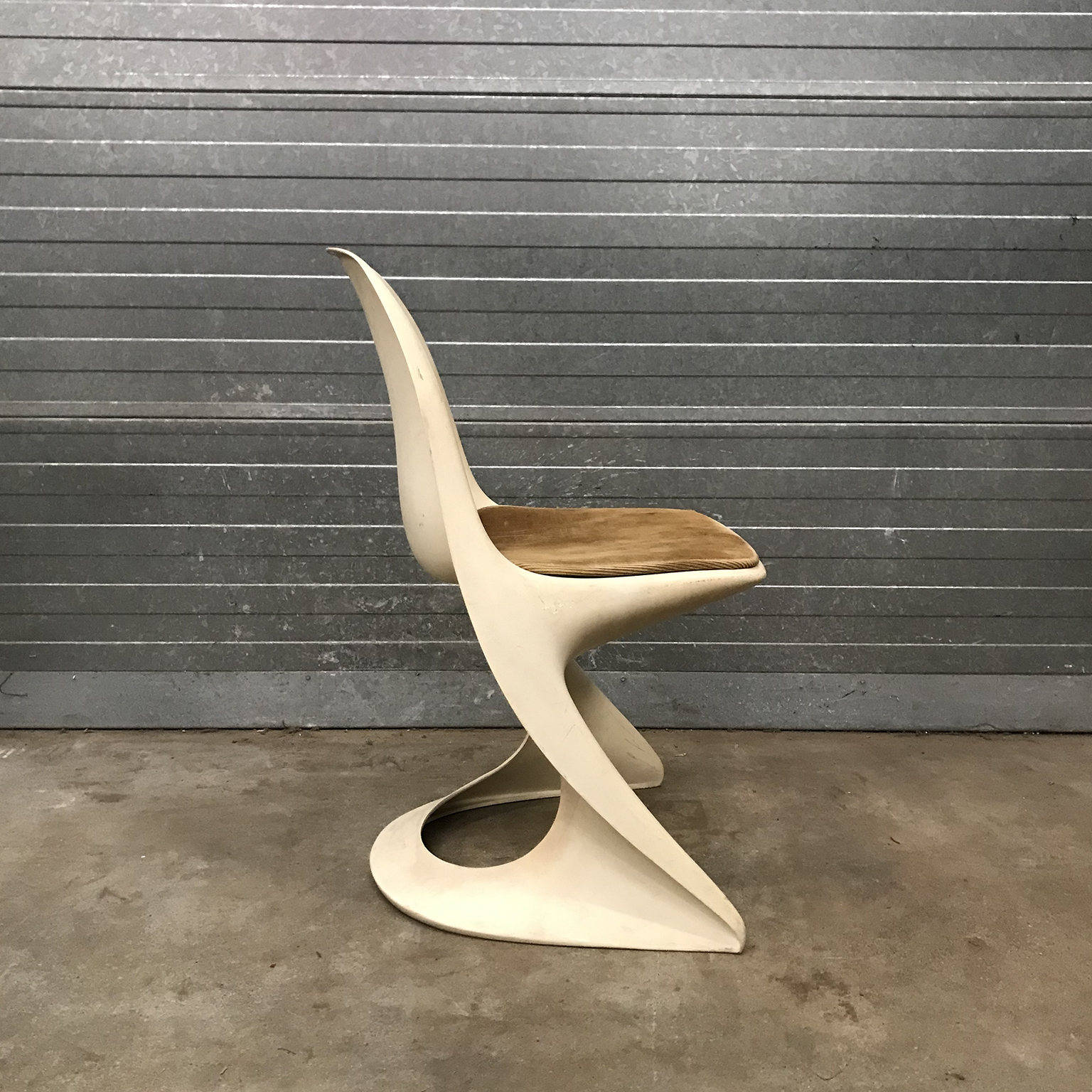 Set of Four Cream Colored Casalino Dining Chairs by Alexander Begge - Image 3