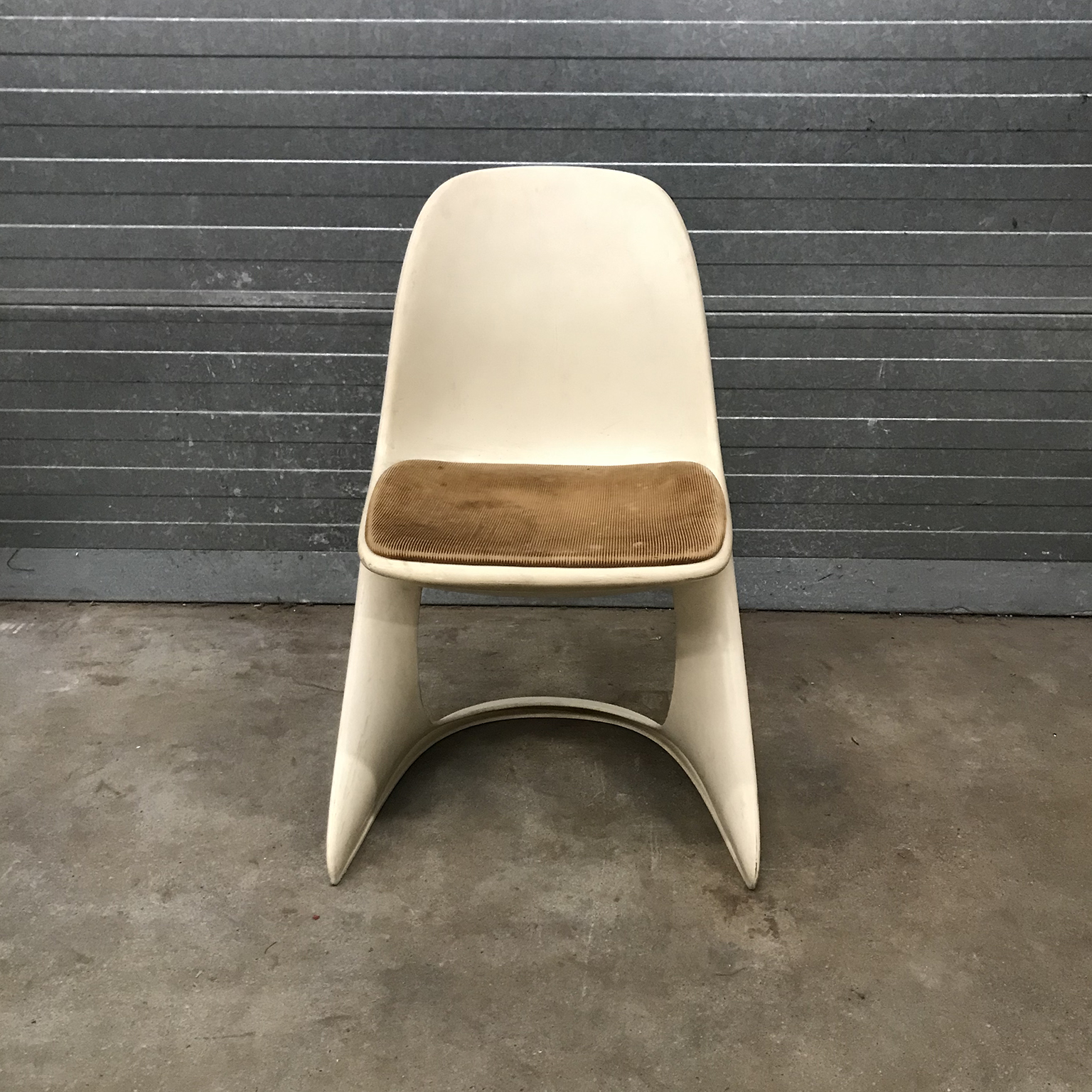 Set of Four Cream Colored Casalino Dining Chairs by Alexander Begge - Image 6