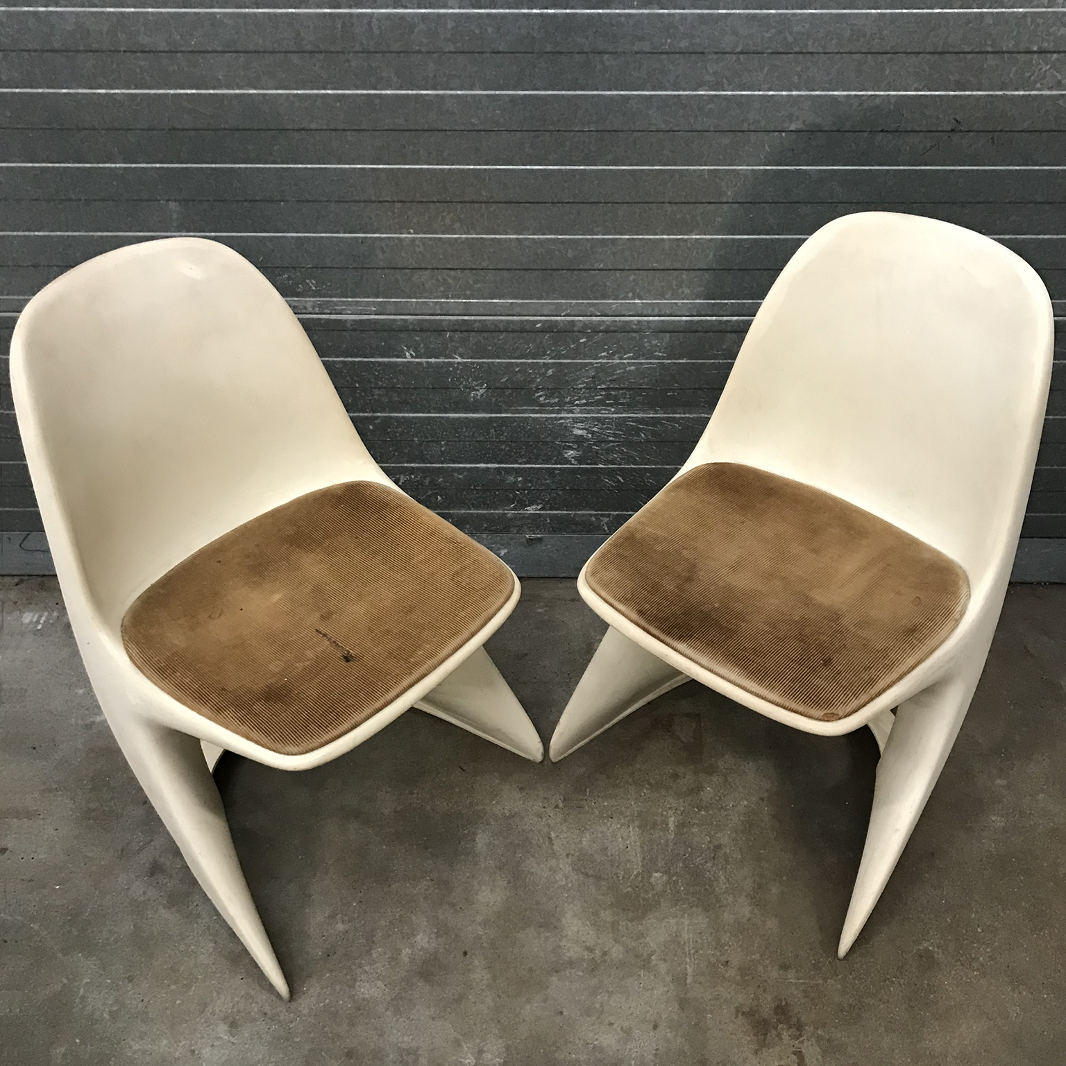 Set of Four Cream Colored Casalino Dining Chairs by Alexander Begge - Image 9
