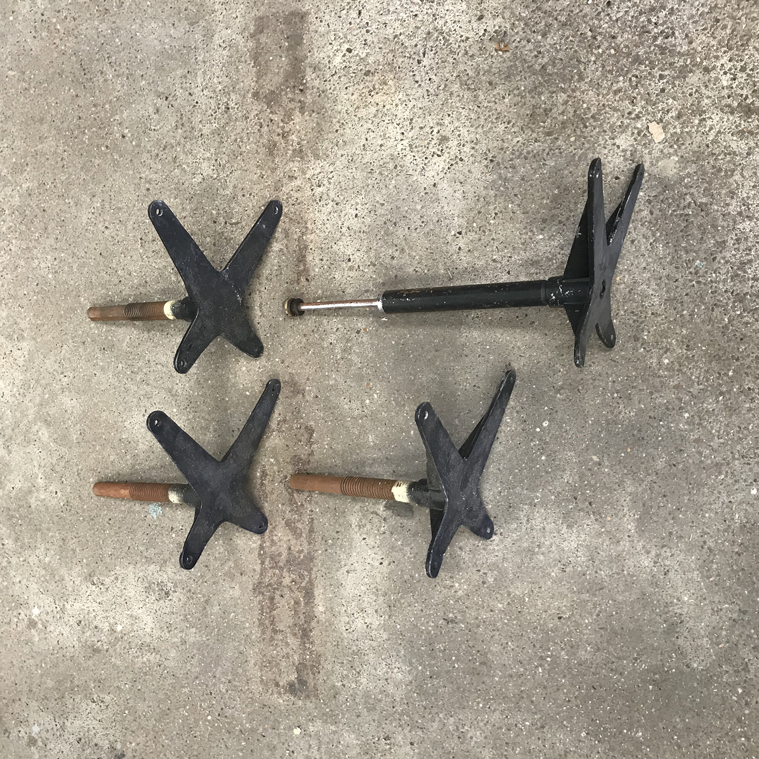 Tandem Eames for Herman Miller for Three Shells and a Table Top - Image 14