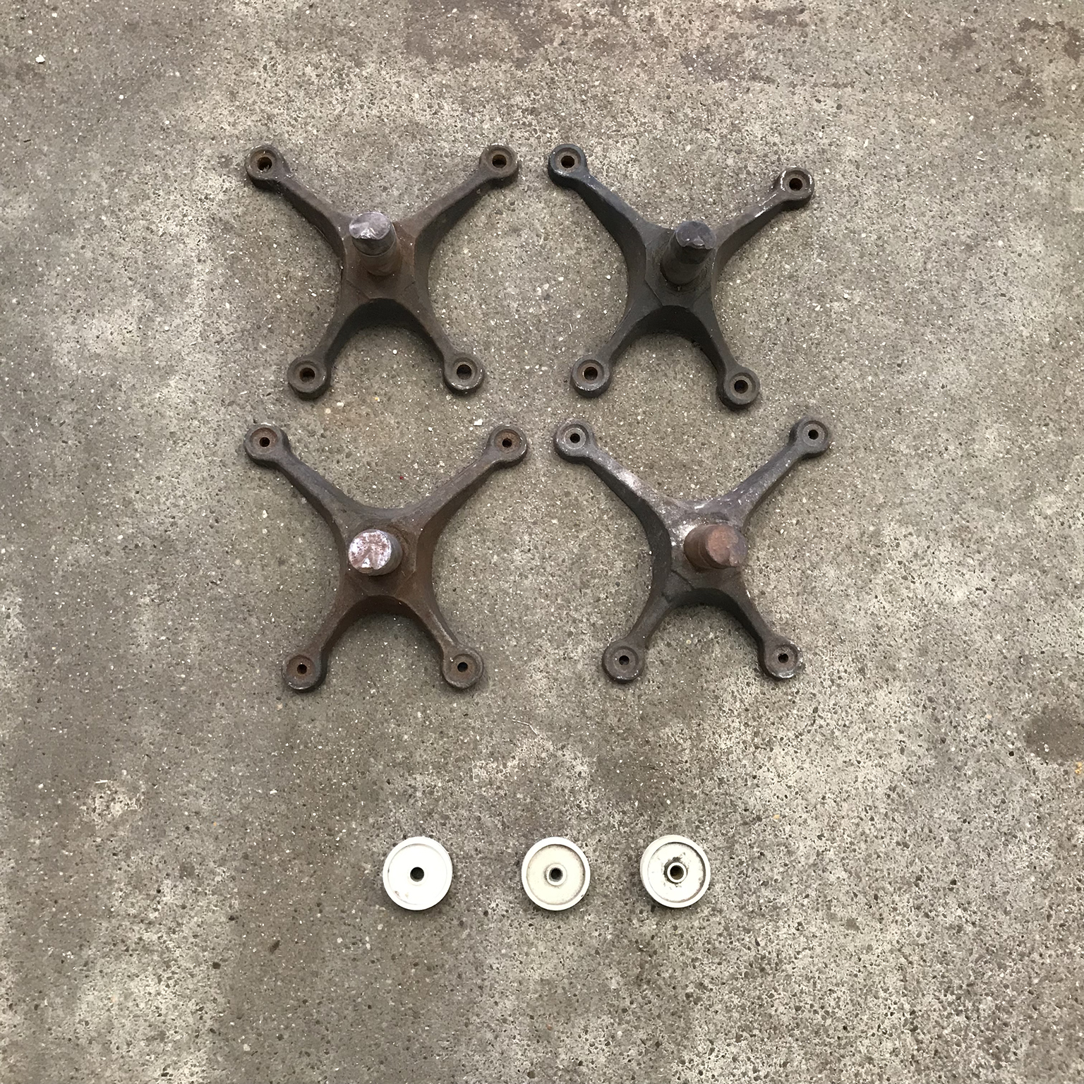 Tandem Eames for Herman Miller for Three Shells and a Table Top - Image 18