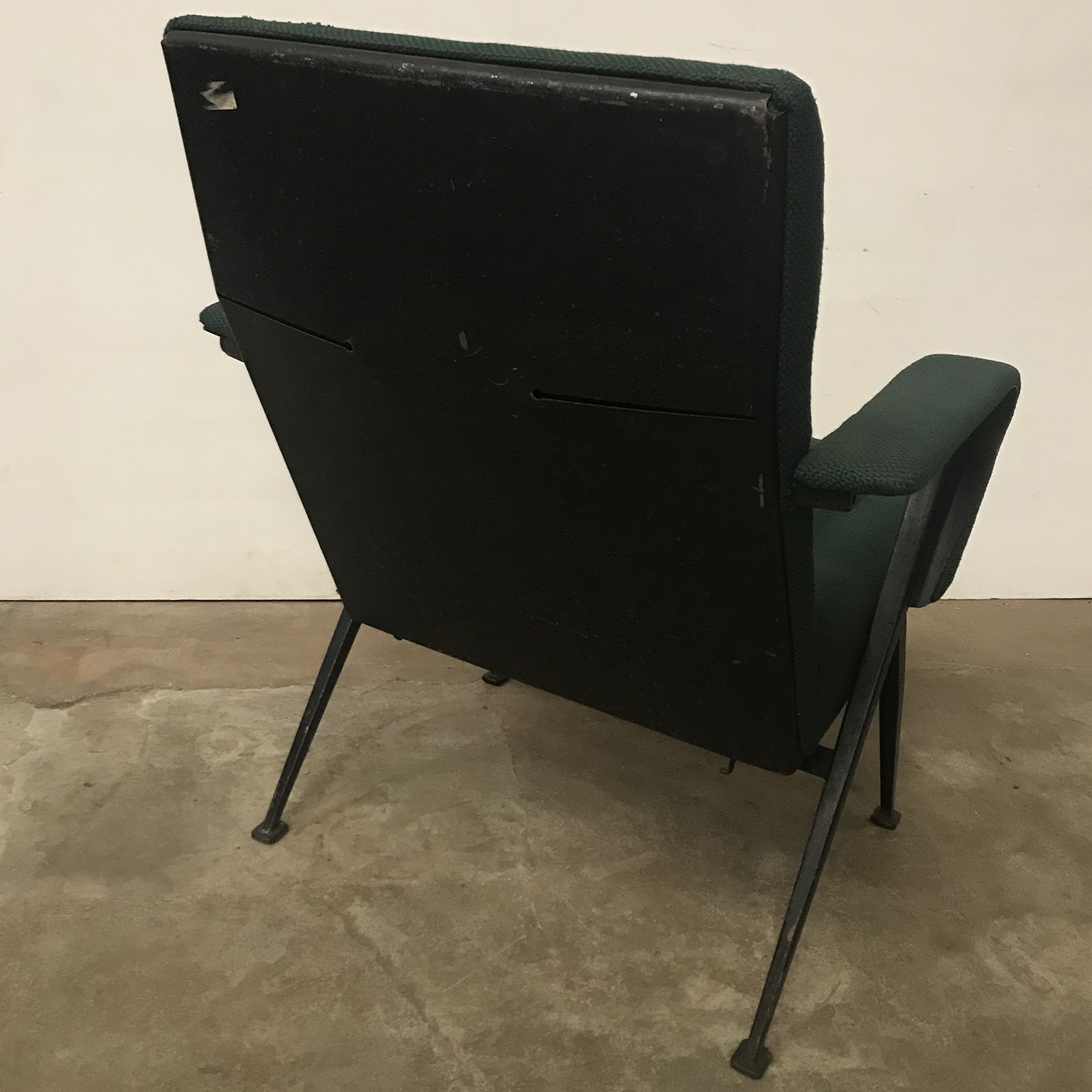 Repose Lounge Armchair Green Upholstery, Friso Kramer, Ahrend - Image 12