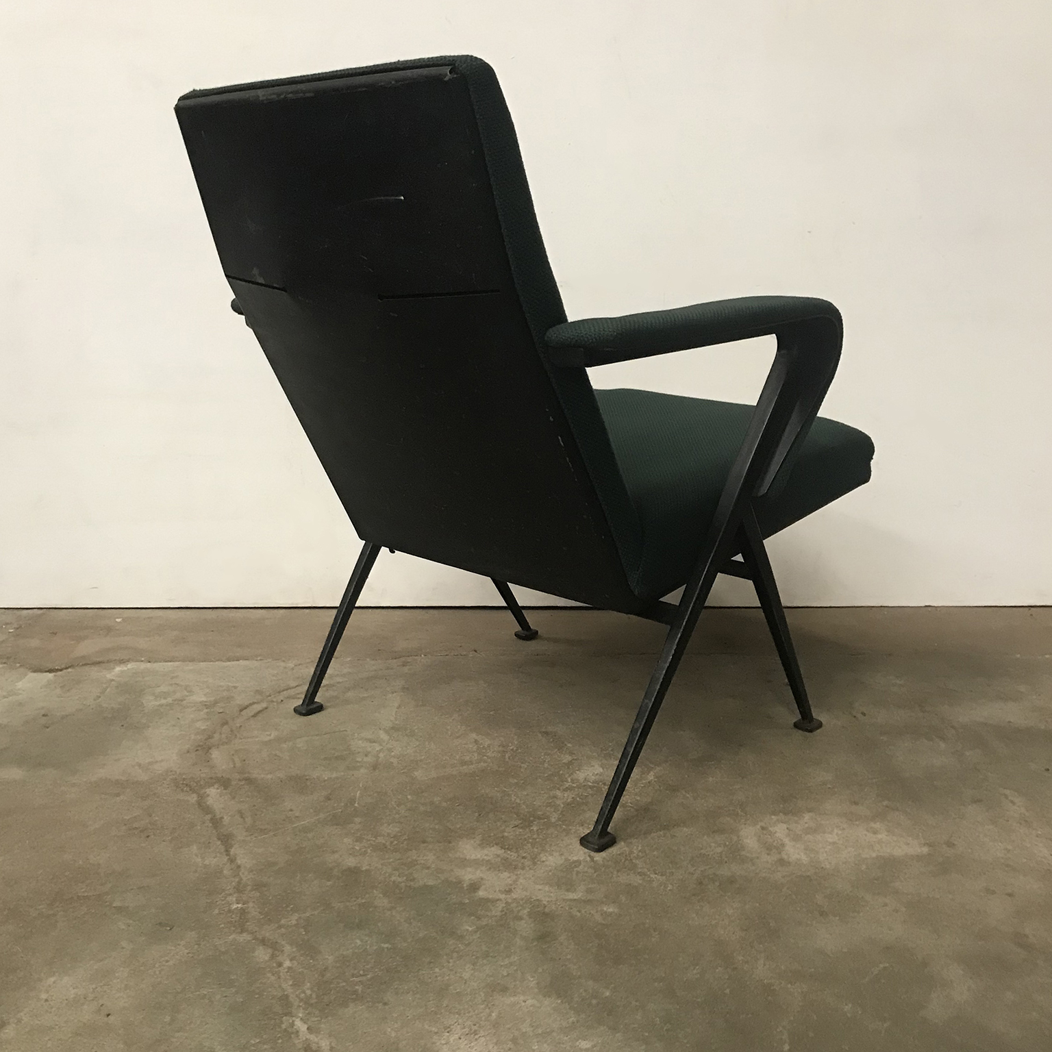 Repose Lounge Armchair Green Upholstery, Friso Kramer, Ahrend - Image 4