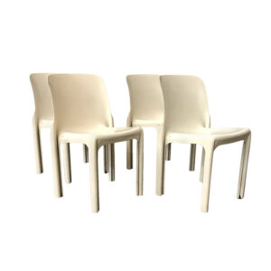 Set of Four White Selene Chairs, Vico Magistretti, Artemide