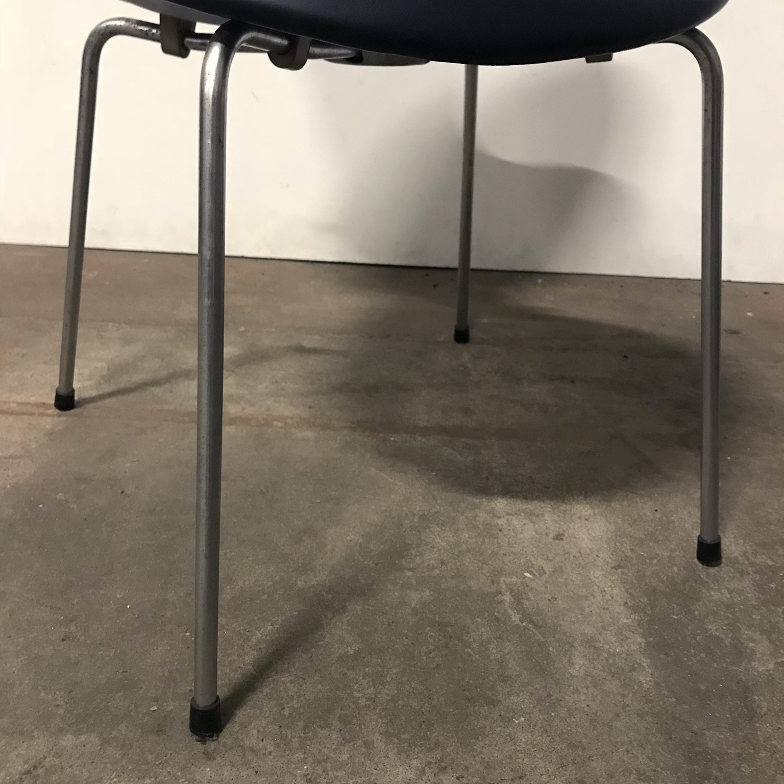 3107 Butterfly Chair, Arne Jacobsen, Fritz Hansen - Image 12