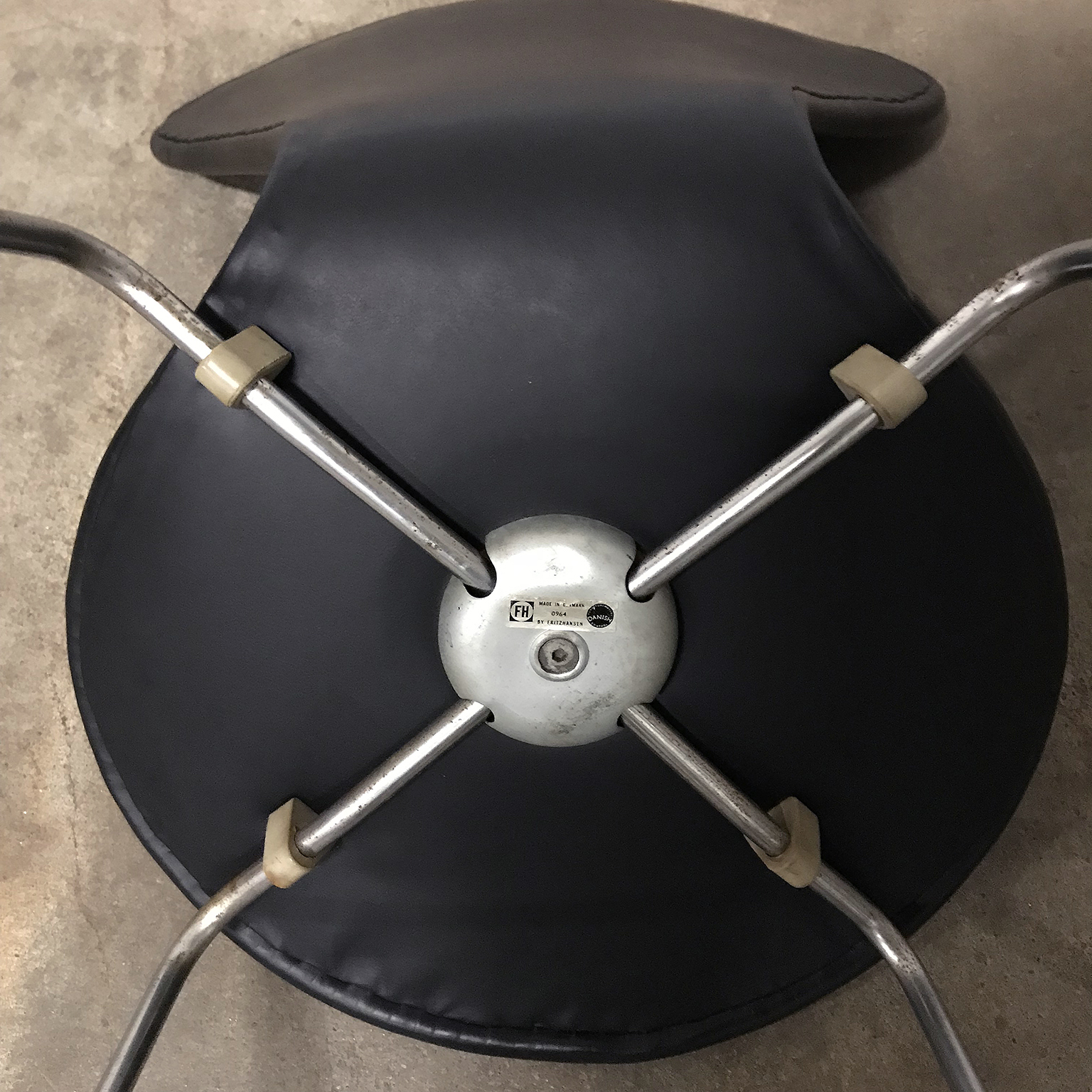 3107 Butterfly Chair, Arne Jacobsen, Fritz Hansen - Image 18