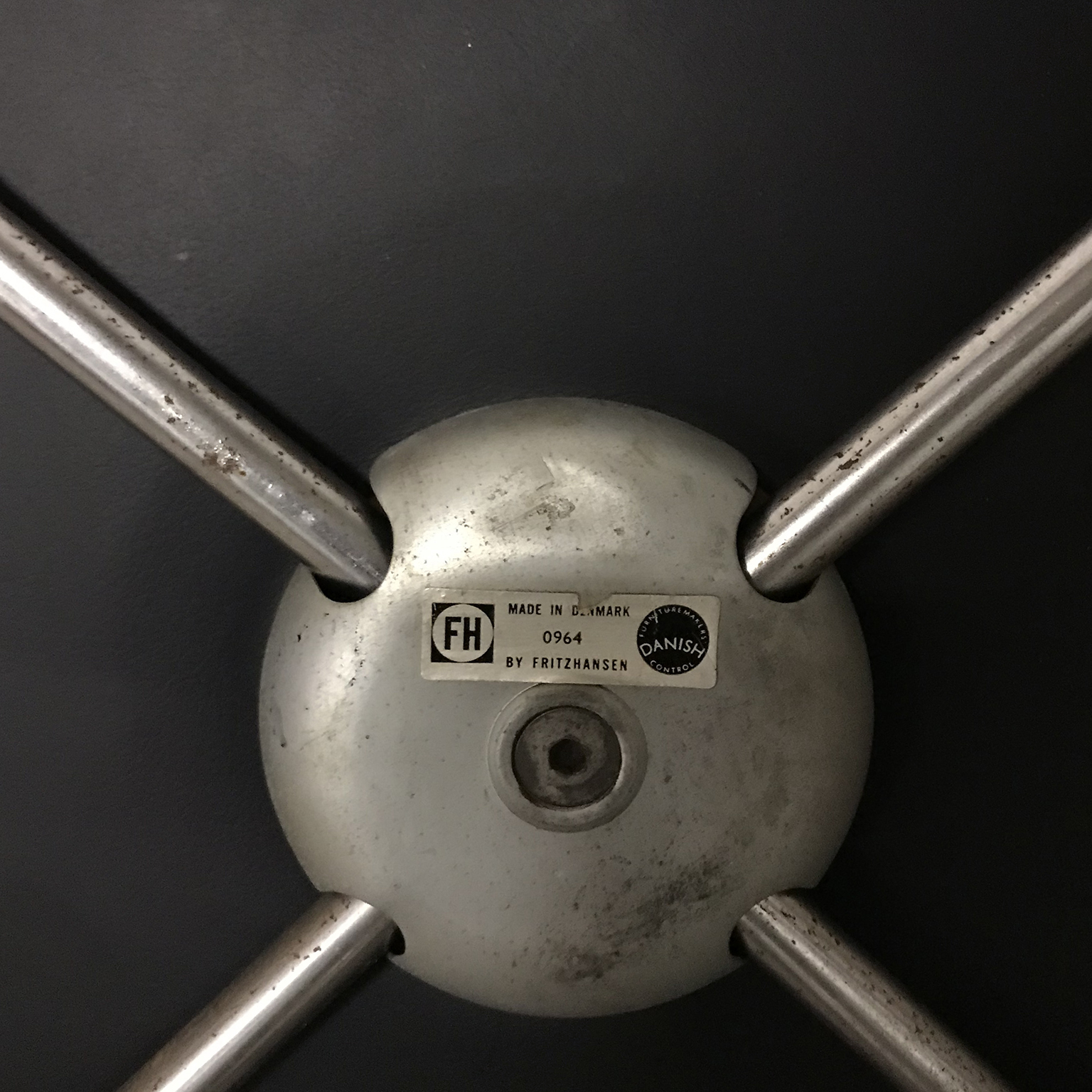 3107 Butterfly Chair, Arne Jacobsen, Fritz Hansen - Image 19