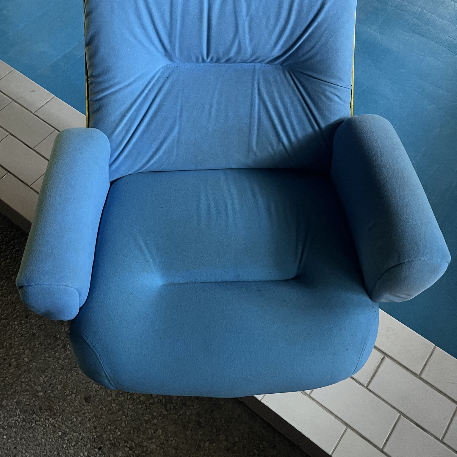 Comfortable Cinema Chair from a Cinema in Paris, circa 1970 - Image 10